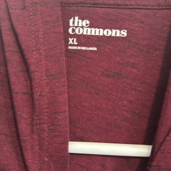 maroon hooded longsleeve shirt size xl - Picture 2 of 7